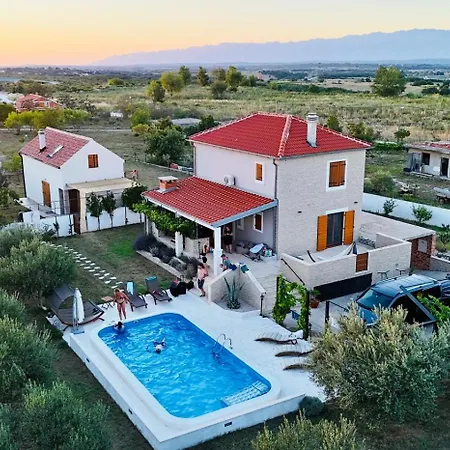 Pan Holiday home *